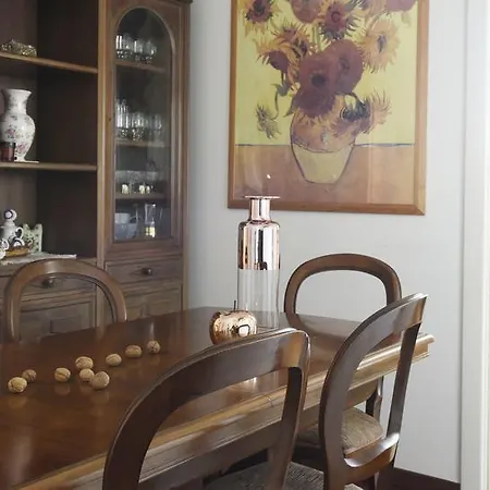 Altido Victorian Apt For 2 With Balcony And Free Parking Apartmán